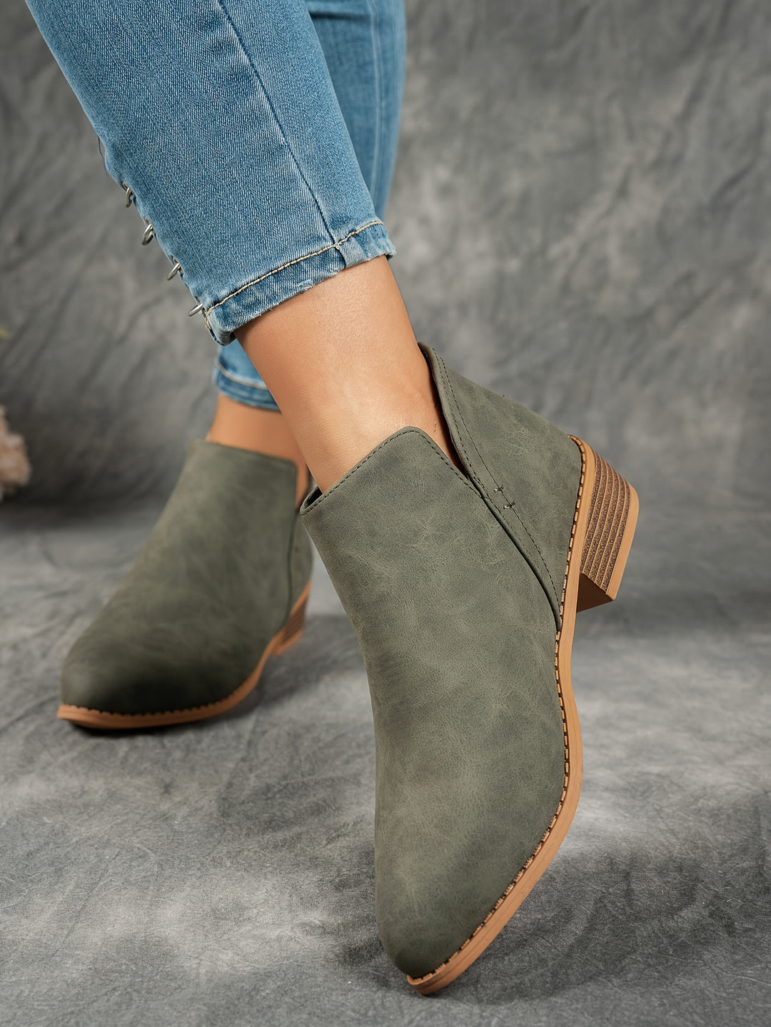 Natia | Elegant Zip-Closure Boots
