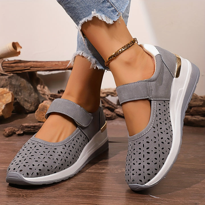 Brigid | Orthopedic Walking Shoes