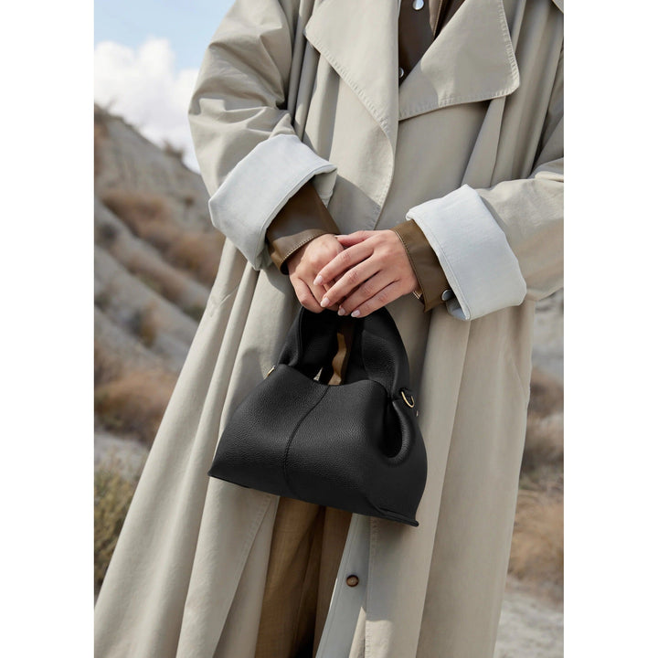 Luna | Myk Skinnveske med Unikt Silhuett