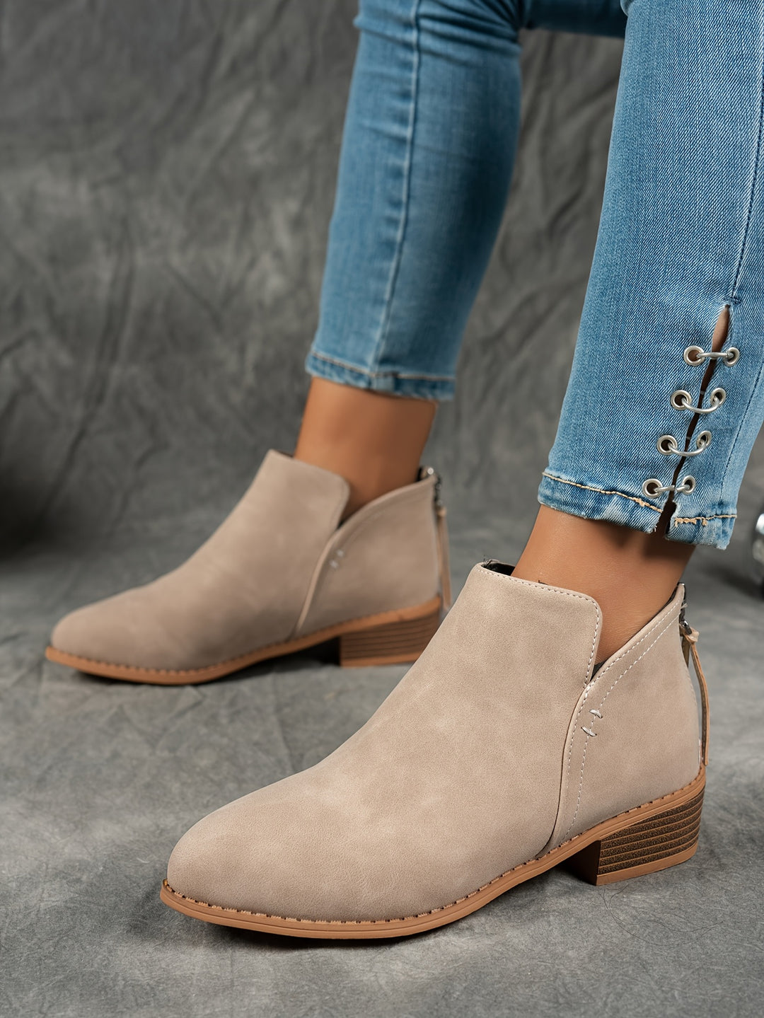 Natia | Elegant Zip-Closure Boots